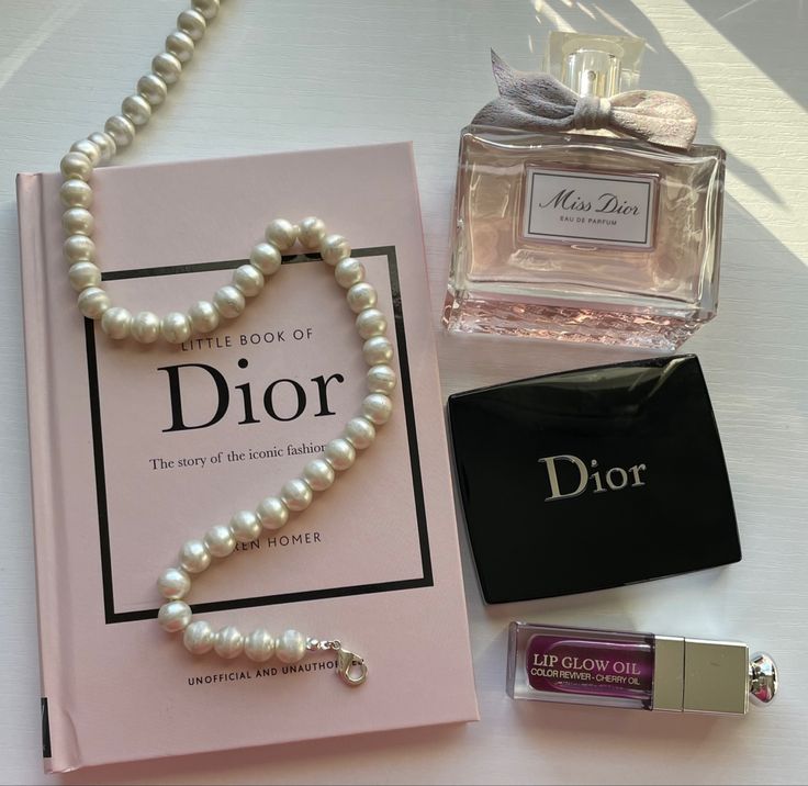 DIOR